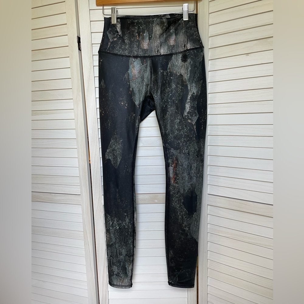 Alo Yoga Leggings Black Green Glossy Multicolored sz Small
